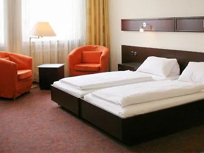 Andi Stadthotel 3*