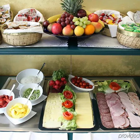 호텔 Andi Stadthotel 3*