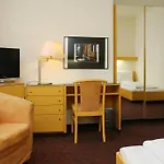 Andi Stadthotel 호텔