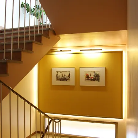 Andi Stadthotel Hotel 3*